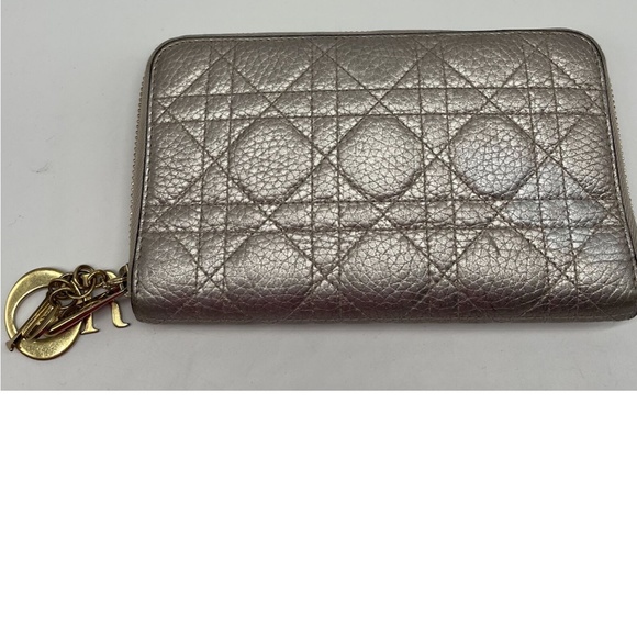 Christian Dior Lady Dior Leather Cannage Quilted Zip-Around Wallet w/ Logo Charm - Picture 2 of 8